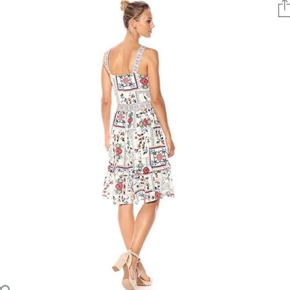 Ella Moon Lindsey Embroidered Floral Dress Faux Cross Stitch Vacation Europe S - Picture 14 of 14